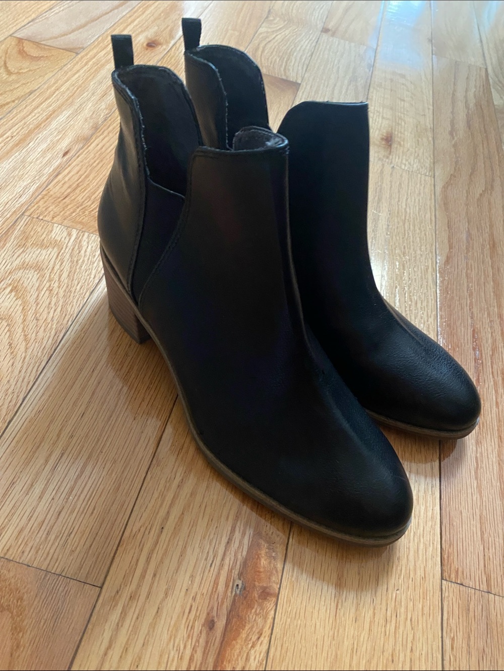 Dr. Scholl's Black Chelsea Ankle Booties with Low Block Heel